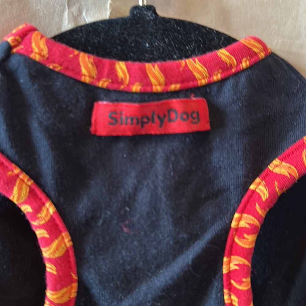 Dog clothes - Picture 3 of 5